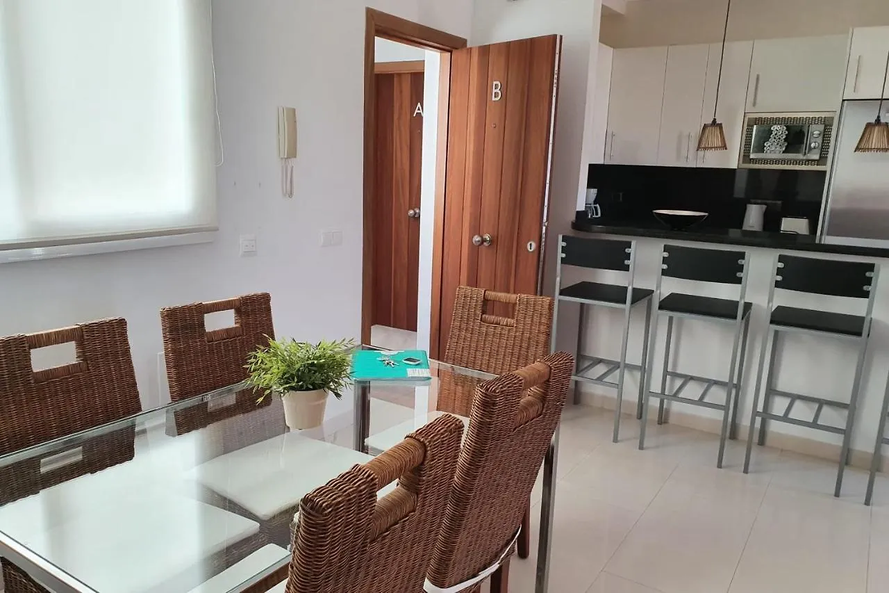Nerja Paradise Rentals - City Center Apt Plaza Espana 0*,