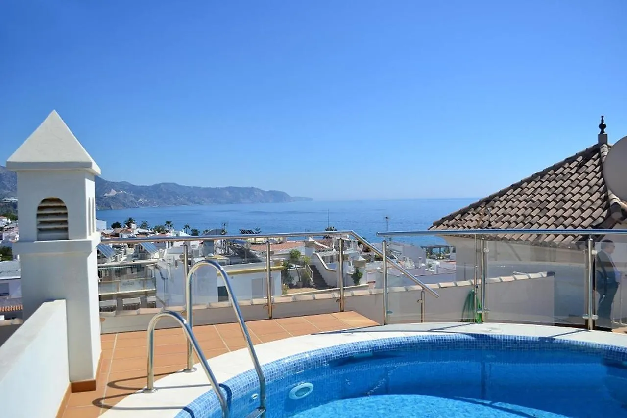 Nerja Paradise Rentals - City Center Apt Plaza Espana